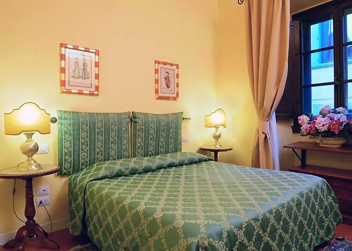 La Casa Del Garbo - Luxury Rooms&Suite