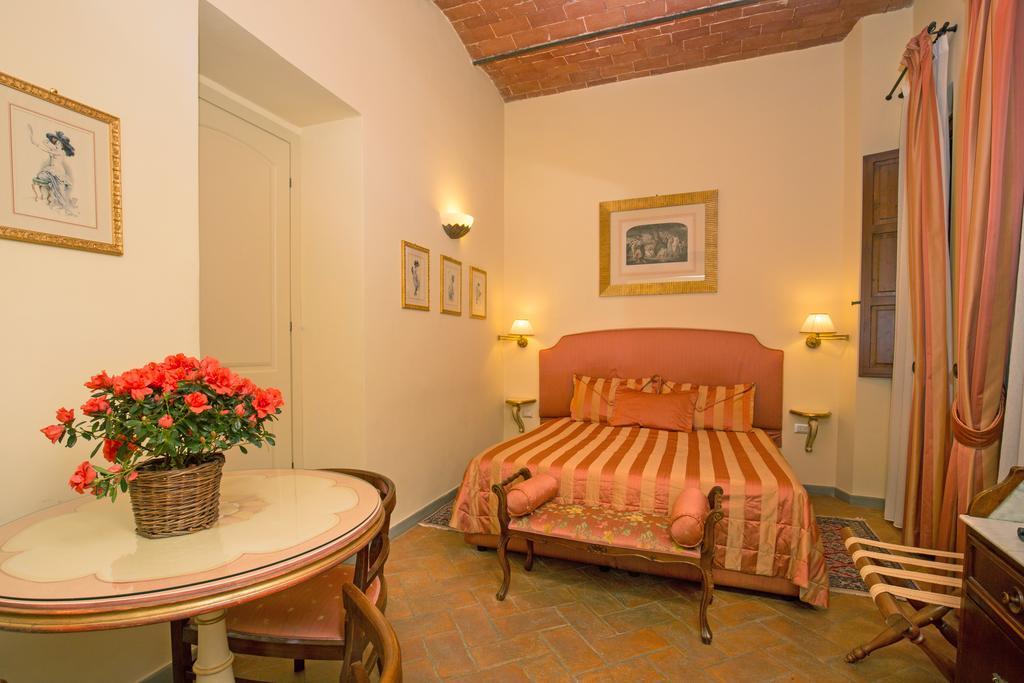 La Casa Del Garbo - Luxury Rooms&suite 3*