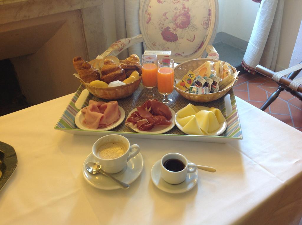 La Casa Del Garbo - Luxury Rooms&suite