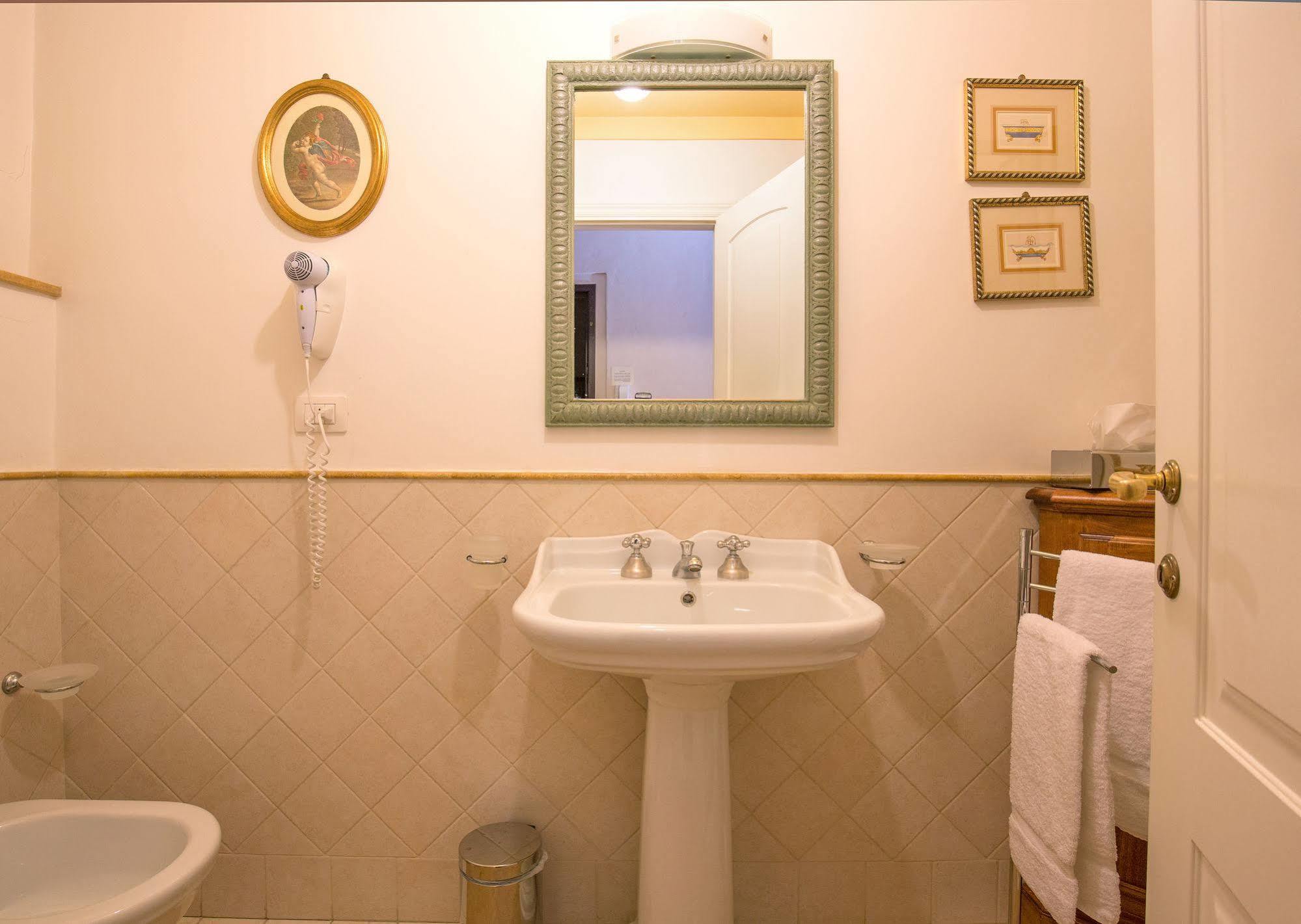 La Casa Del Garbo - Luxury Rooms&suite Bed and breakfast Florencia